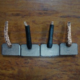 Щетки стартера 142006 (8х30х18) Krauf SHM2006NB